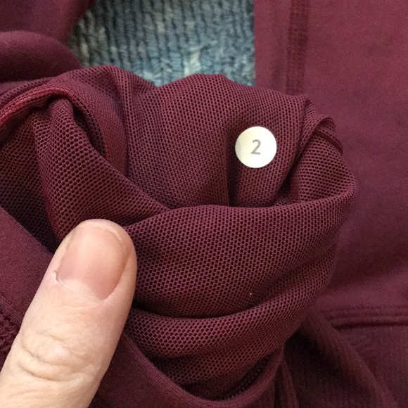 Ladies Lululemon Stride Jacket *Brushed burgundy - Picture 7 of 10